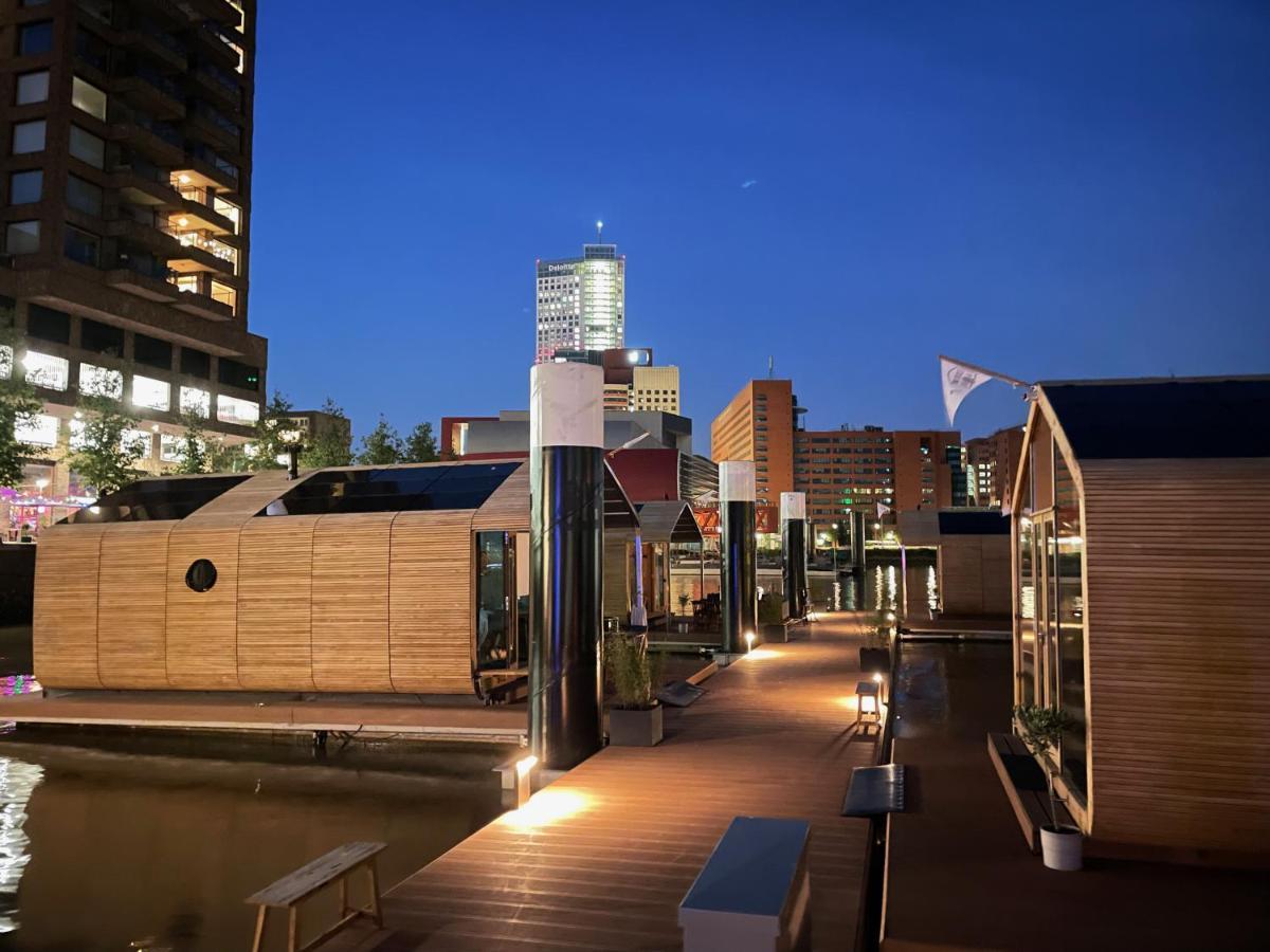 Wikkelboat Nr1 At Floating Rotterdam Rijnhaven Villa ภายนอก รูปภาพ